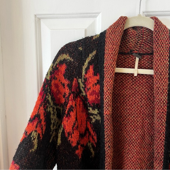 Free People Flower Power Cardigan HTF Size Small - Picture 4 of 5